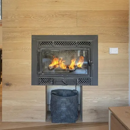 Alpinwood 아파트